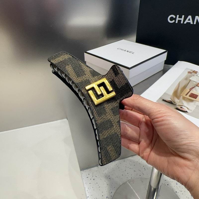 Fendi Hair grab clip hh01